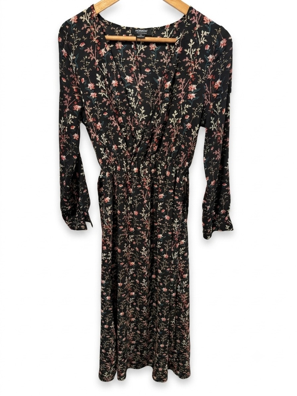 HOMMAGE Los Angeles Black Floral Surplice Midi Dress Small
